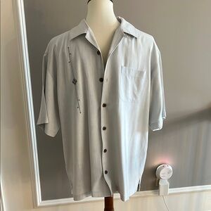 Mint Tommy Bahama silk shirt